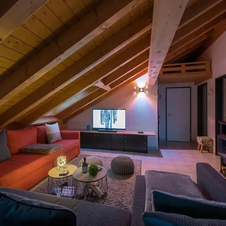 Rose Penthouse Appartement *